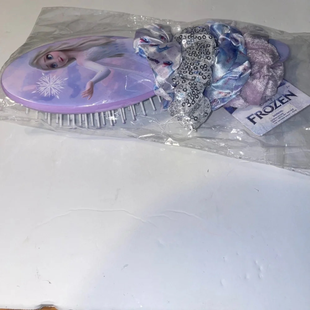 Frozen Princess Elsa Hair Brush For Girls Scrunchies & Detangling Brush 5 Pcs